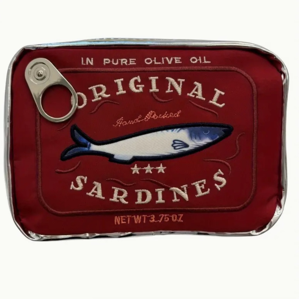 Campy and cute Sardine Can clutch burgundy with silver shiny vinyl